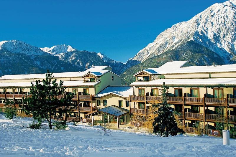 Hotel Sansicario Majestic Cesana Torinese Exterior foto